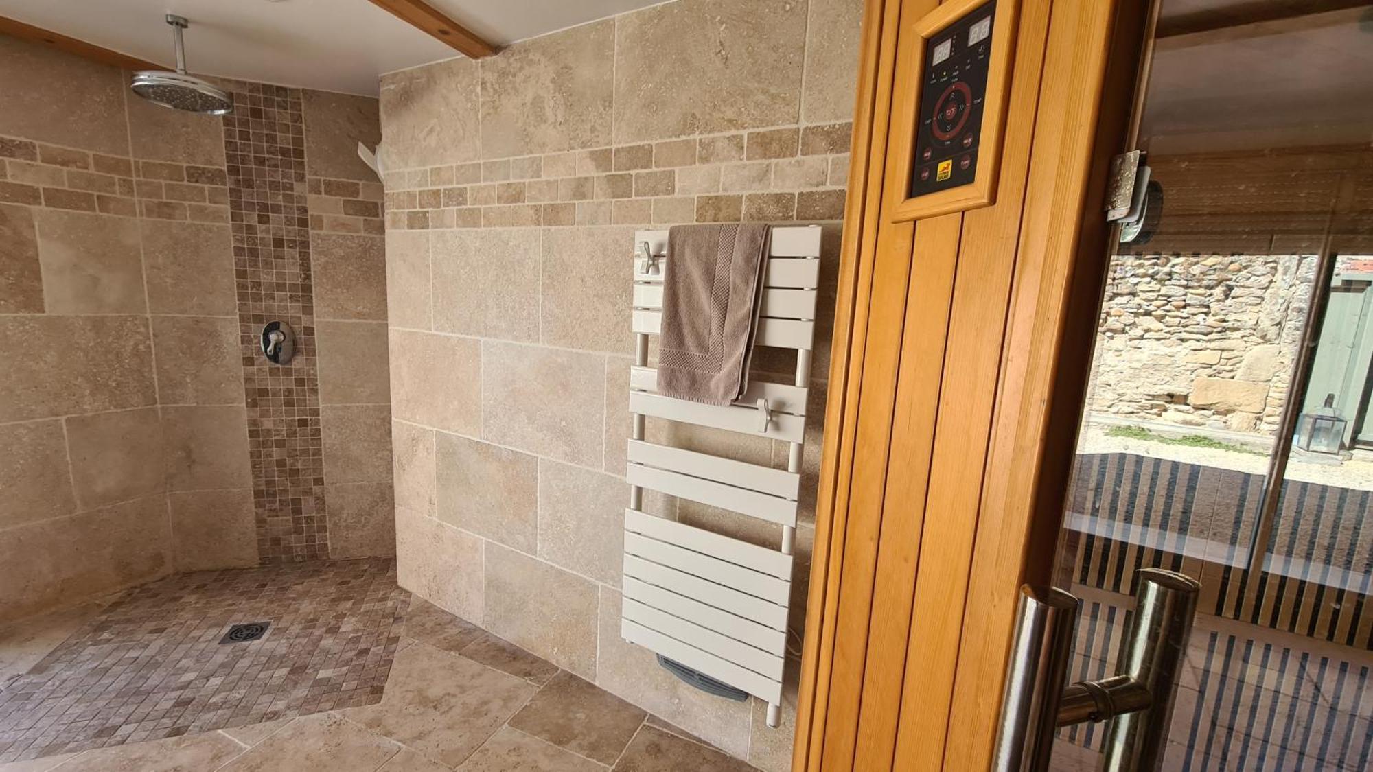 Génissieux Gite Le Caprice Spa & Sauna מראה חיצוני תמונה